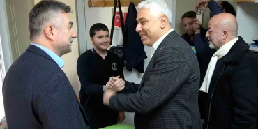 ak-parti-heyeti-dunya-engelliler-gunu-nde-sile-ozel-egitim-merkezini-ziyaret-etti-1764783231-586_large