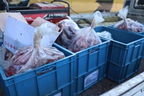 antalya-otogarinda-270-kilo-uygunsuz-tasinan-et-bulundu-1764771082-643_large