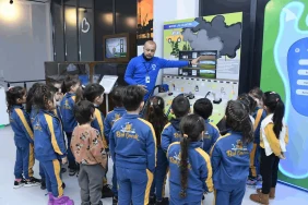 balikesir-cevre-egitim-ve-bilim-merkezi-ogrencileri-bekliyor-1765286810-252_large