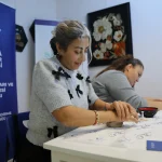 bursa-da-engel-tanimayanlar-icin-seramik-atolyesi-1765097168-646_large