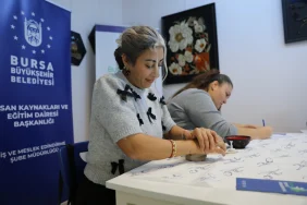 bursa-da-engel-tanimayanlar-icin-seramik-atolyesi-1765097168-646_large