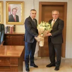 bursa-il-milli-egitim-mudurlugunde-devir-teslim-toreni-1765296639-862_large