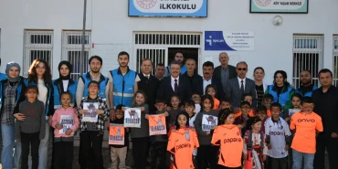 buyuksehir-salpazari-nda-ogrencileri-sevindirdi-1765017288-291_large