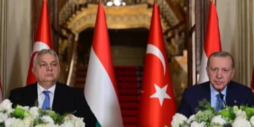 cumhurbaskani-erdogan-macaristan-la-ticaret-hedefimizi-10-milyar-dolara-cikariyoruz-1765211641-31_large