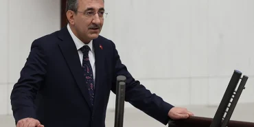 cumhurbaskani-yardimcisi-cevdet-yilmaz-dan-istikrar-ve-refah-vurgusu-1765198020-211_large