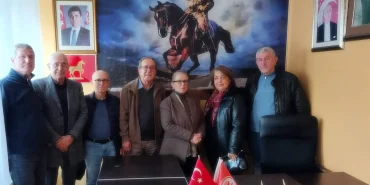 edirne-emekliler-dernegi-nden-dp-il-baskani-ayten-ercan-a-ziyaret-1765016932-581_large