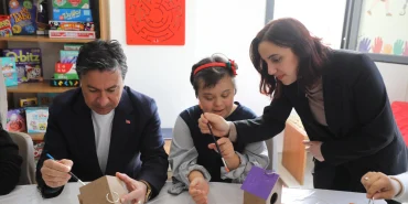 engeller-mugla-da-sevgi-ve-hizmetlerle-asiliyor-1764771940-254_large