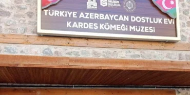 erzurum-buyuksehir-e-azerbaycan-tepkisi-1765002489-277_large