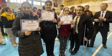 erzurum-da-ozel-bireyleri-ve-kurumlari-bulusturan-farkindalik-1764682457-35_large