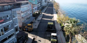 golcuk-halidere-sahilinde-ustyapi-sil-bastan-1765261216-746_large