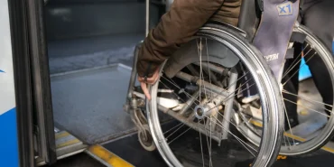 izmir-de-duraktayim-uygulamasi-tekerlekli-sandalye-kullanicilari-icin-guncellendi-1764756012-440_large