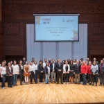 izmir-in-cok-dilli-ve-cok-kulturlu-yapisinda-sertifika-coskusu-1764830501-702_large