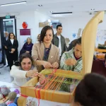 izmir-karabaglar-da-engeller-tasarimla-asildi-1764838137-942_large