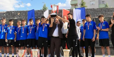 kayseri-talas-ta-sporcu-fabrikasi-ndan-2-yeni-oyuncu-1764973989-724_large