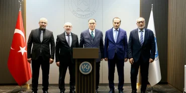 kayseri-universitesi-seref-malkoc-u-agirladi-1765404366-210_large