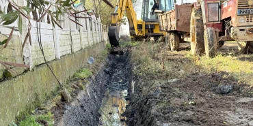 kesan-mecidiye-de-derelerde-temizlik-seferberligi-1764813995-350_large