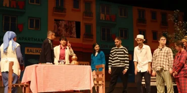 kocaeli-cayirovali-ozel-bireyler-buyuk-alkis-aldi-1764840076-608_large