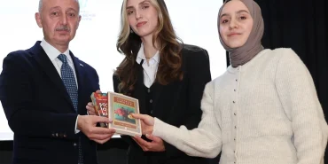 kocaeli-de-baskan-buyukakin-gelecegin-lider-adaylariyla-bulustu-1764752084-926_large