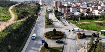 kocaeli-de-gebze-anadolu-caddesi-ne-buyuksehir-eli-degdi-1765189913-637_large