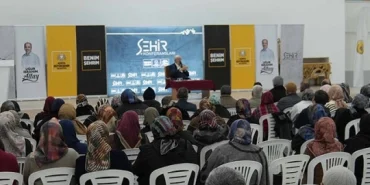 konya-da-sehir-konferanslari-devam-ediyor-1764662287-387_large