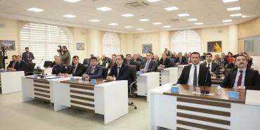 kutahya-da-sahipsiz-hayvanlar-icin-10-yillik-eylem-plani-masada-1765206731-425_large