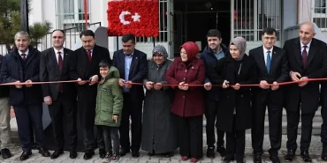 kutahya-da-sehidin-adi-ortaokulda-nesiller-boyu-yasatilacak-1765380354-446_large