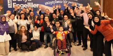 manisa-da-dunya-engelliler-gunu-nde-anlamli-bulusma-1764842092-409_large