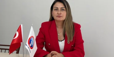 manisa-da-egitim-is-ten-egitim-politikalarina-sert-tepki-1765189720-74_large