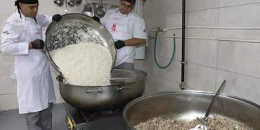 manisa-sehzadeler-asevi-2025-te-de-vatandasa-sicak-as-ulastirdi-1764742474-822_large