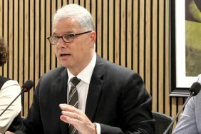 mudanya-da-baskan-dalgic-tan-temizlik-duyarsizligina-isyan-1765272961-727_large