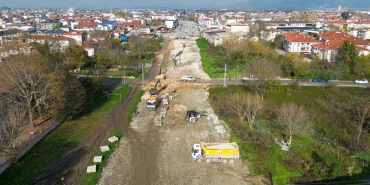 sakarya-alparslan-turkes-caddesi-nde-duble-yol-guclendirmesi-1764856997-526_large