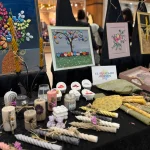 sakarya-da-engelsiz-hobi-atolyelerinin-el-emegi-vatandasla-bulustu-1765191795-341_large