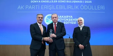 sakarya-nin-toplu-tasimada-engelleri-kaldiran-uygulamasina-cumhurbaskani-erdogan-dan-odul-1764856461-363_large