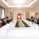 tbmm-baskani-kurtulmus-tacikistanli-mevkidasi-ile-bulustu-1764677376-91_large