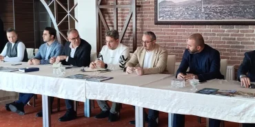 tmp-2-i-1764729390-441-1764729403-649_large