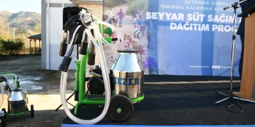trabzon-buyuksehir-den-ciftcilere-sut-sagim-makinesi-destegi-1764858522-198_large