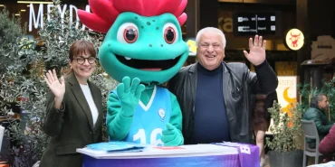 yildiz-makinesi-nilufer-belediyespor-eker-kadin-voleybol-takimi-1765176072-502_large